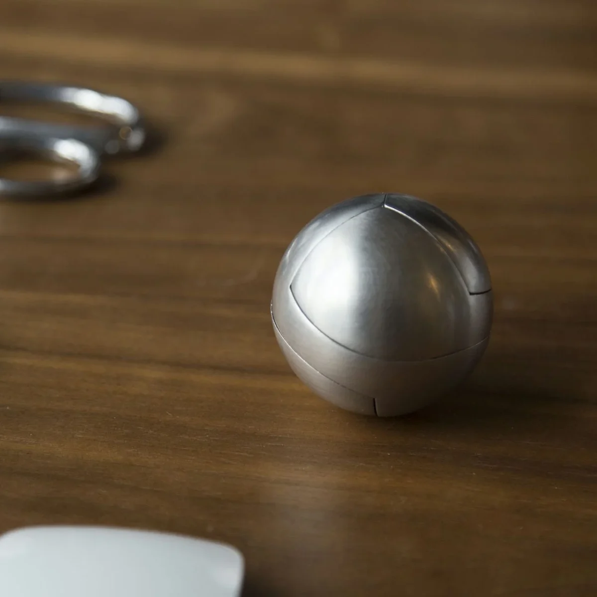 Venn Puzzle - Steel - Lifestyle 4